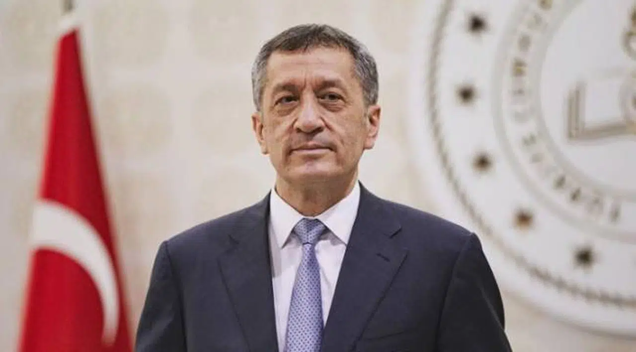 Selçuk'un kişiye özel kadroları yeni Bakan'a soruldu: Bir değil iki değil