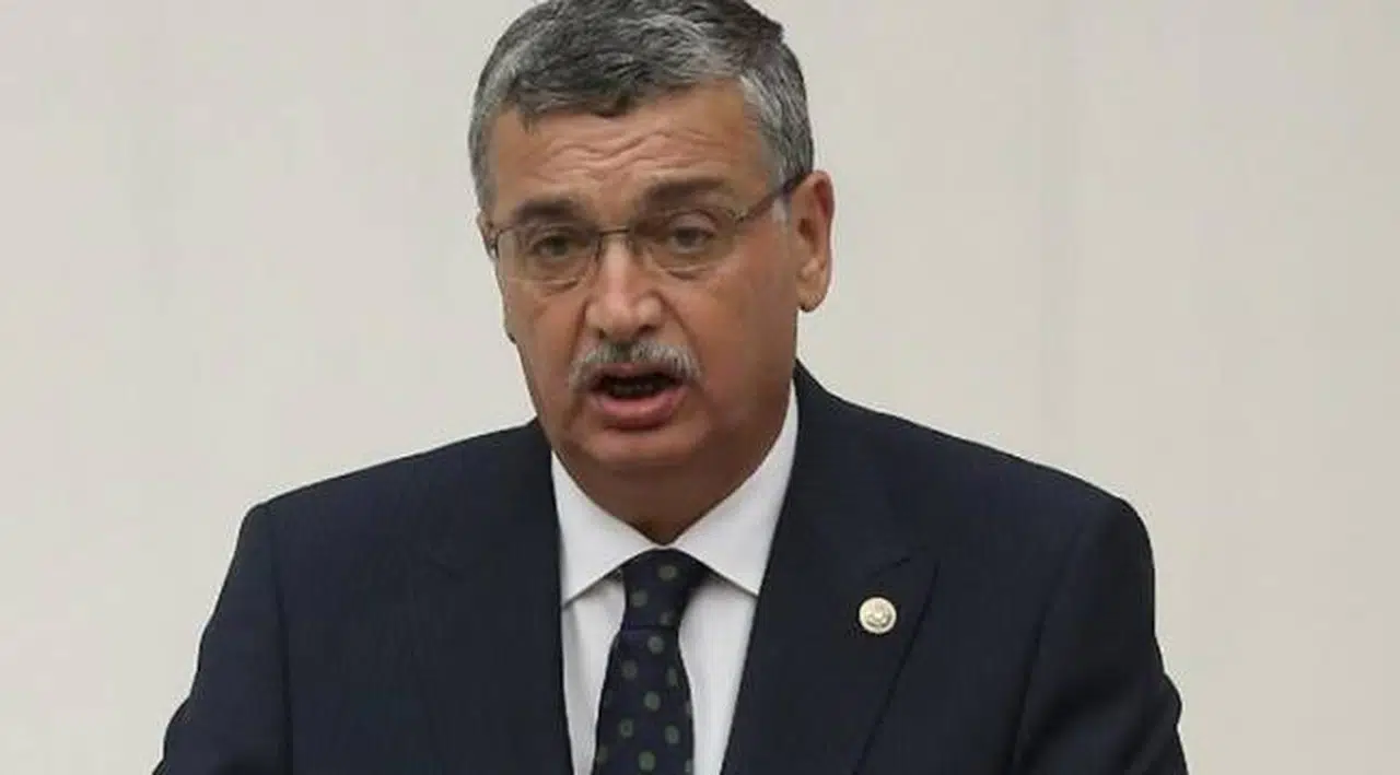 AK Partili Güvenç, yurt sorununu çözmediği için CHP'yi çok sert eleştirdi