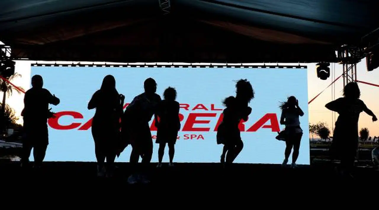 Carrera Mistral bisikletçilerin de yanında