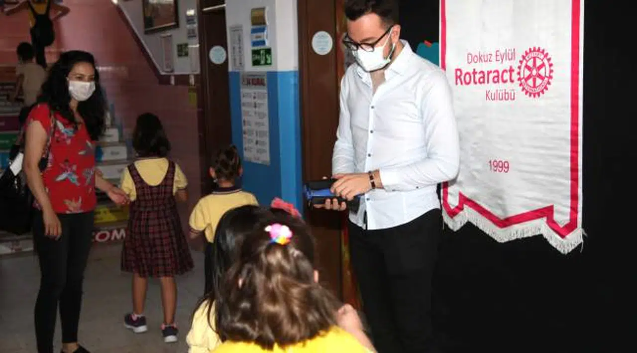 Dokuz Eylül Rotary'den eğitim desteği