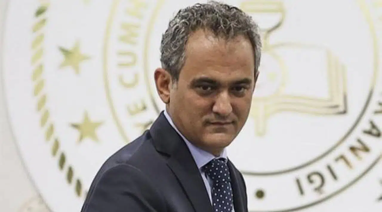 Milli Eğitim Bakanı: Şu ana kadar çok az sayıda sınıfımızda yüz yüze eğitime ara verildi