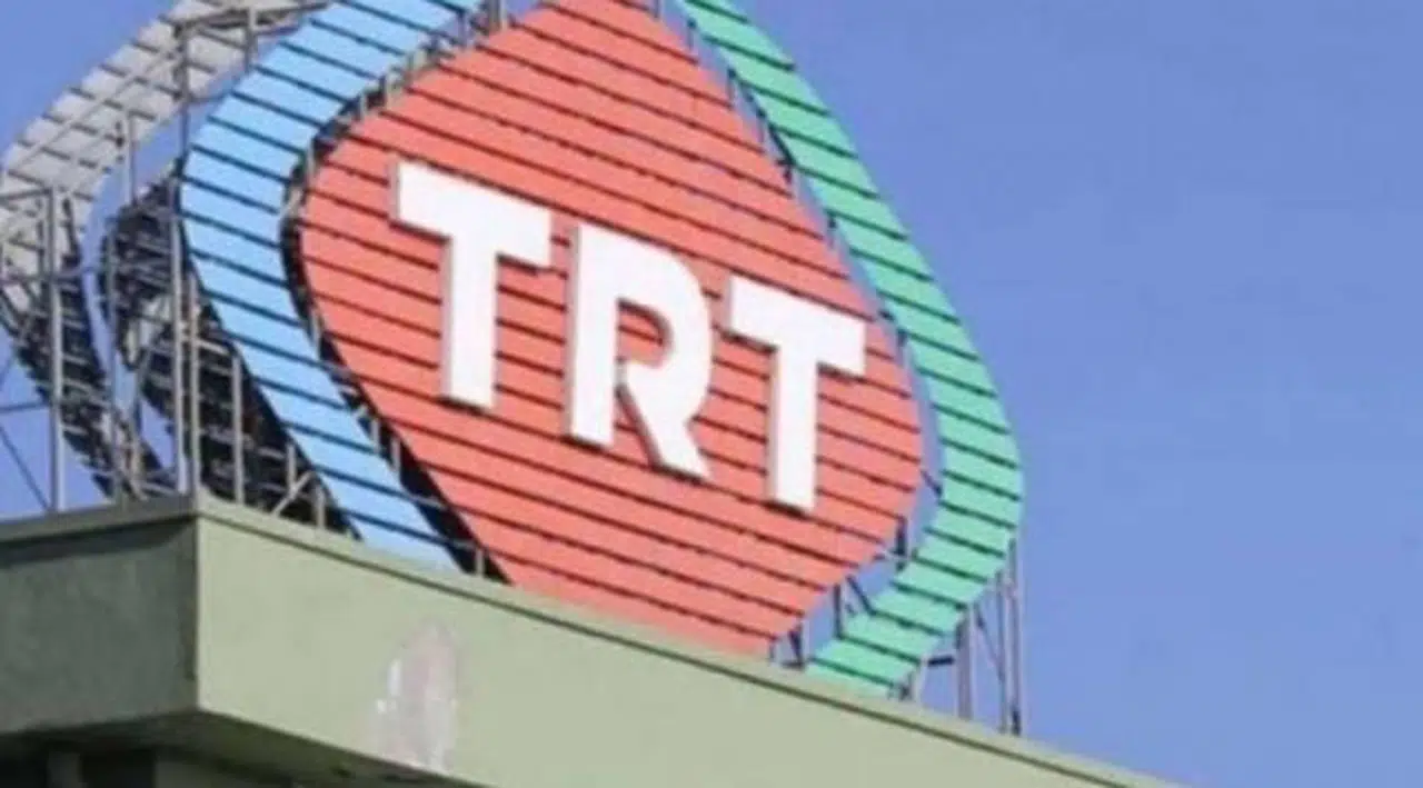TRT'de üst düzey ayrılık: Sosyal medyadan duyurdu