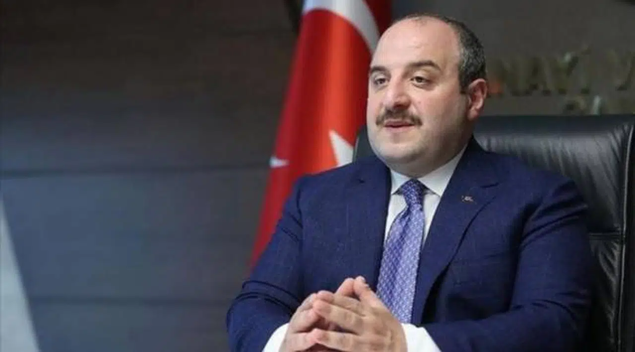 Varank'tan CHP'ye: Gidin Yunanistan'da siyaset yapın