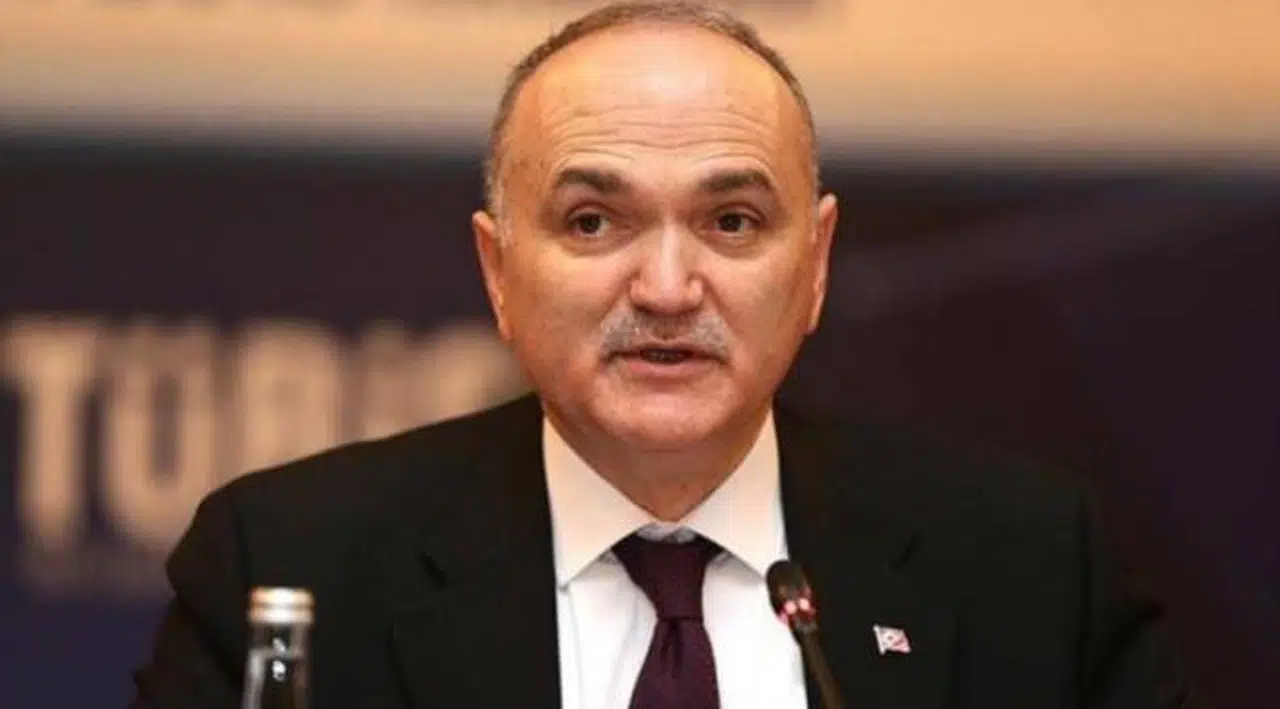 Belediye başkanından 'aşı olmayanlar kamu hizmetlerinden mahrum edilsin' önerisi