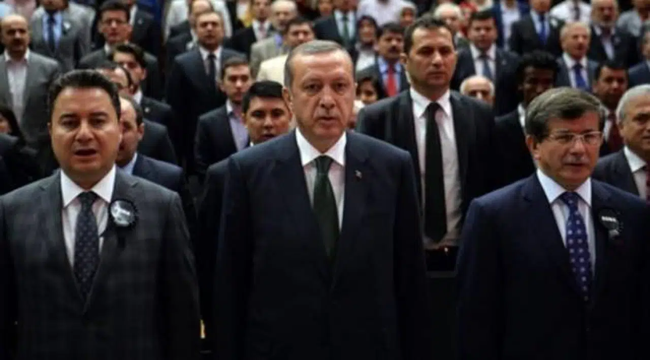 Davutoğlu'na ilk davet