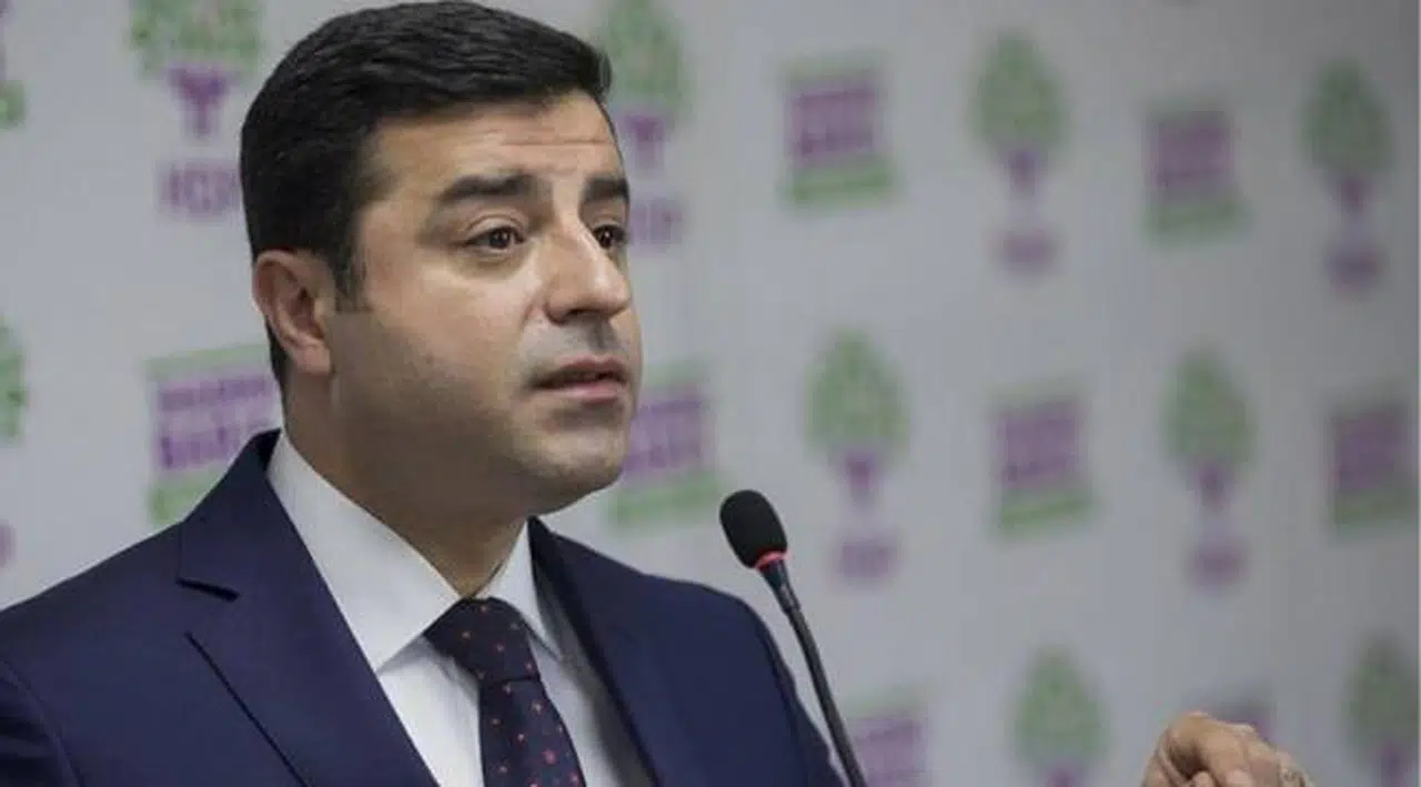 Demirtaş: Doların neden 10 TL olduğunu öğrenmek istiyorsanız bu duruşmayı izleyin