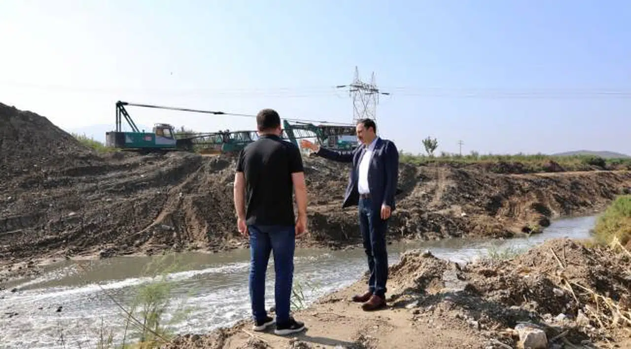 Küçük Menderes Nehri'nin temizlenmesi İzmir'in en büyük çevre projesi