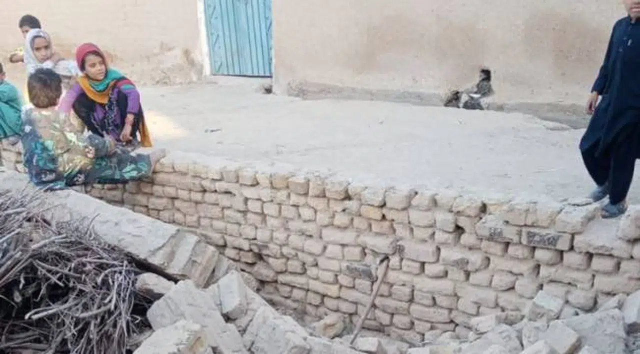 Pakistan'da deprem: 20 kişi hayatını kaybetti