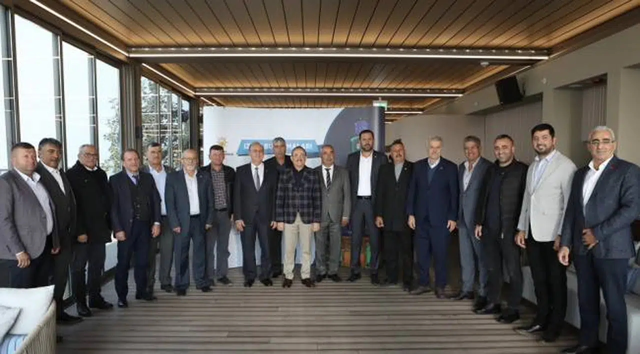 AK Parti İzmir İl Başkanı Kerem Ali Sürekli: “Güdük değil, büyük ve somut yatırımlar yaptık”