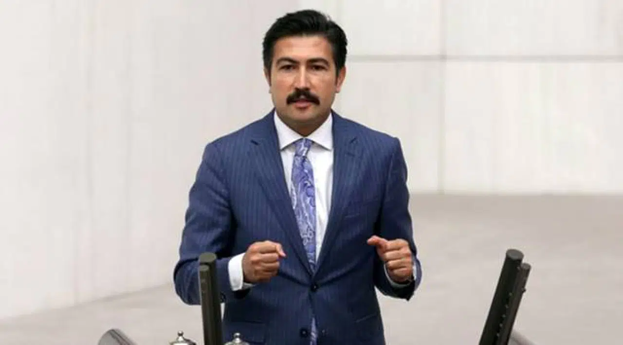 AKP'de kafalar karışık: 'Yüzde 50+1 tuzak' sözlerinden sonra 'hedefimiz yüzde 75' açıklaması