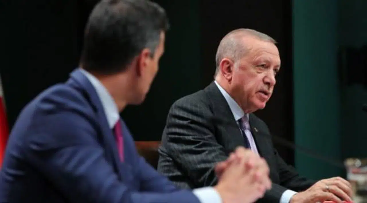 Böyle isyan etti: 'Yüzlerini gören cennetlik'