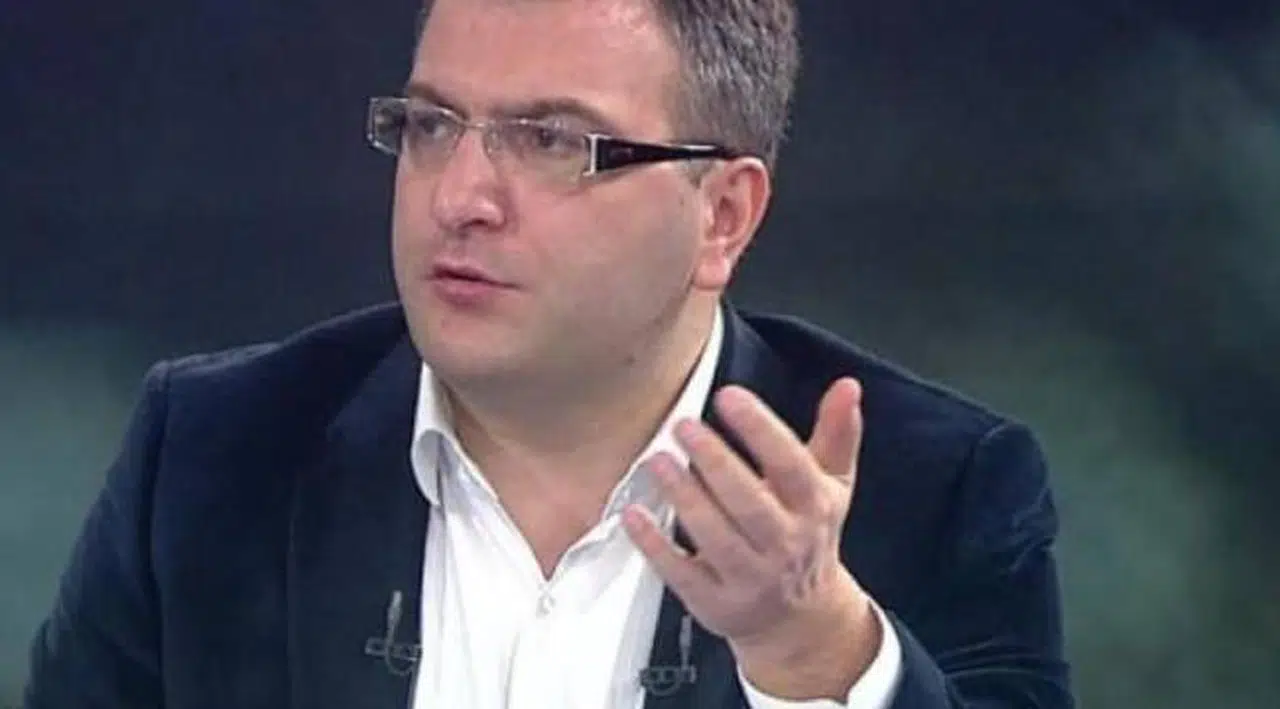 Cem Küçük’ten AKP’ye 'dostane döviz uyarısı': ‘Durdurun yoksa…’