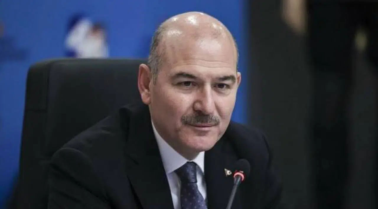 Emniyete alınan biber gazı sayısını sordu, Soylu 'yeteri kadar' diye yanıtladı