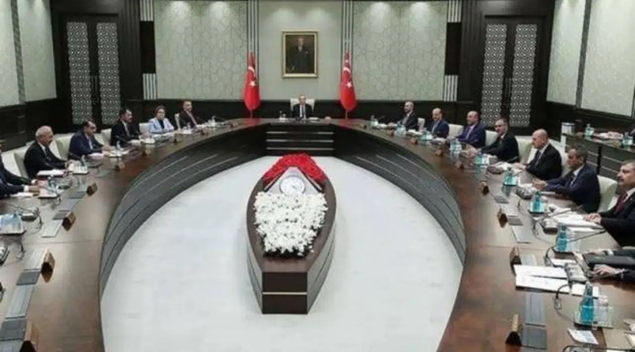 Erdoğan yarın bakanlarını topluyor
