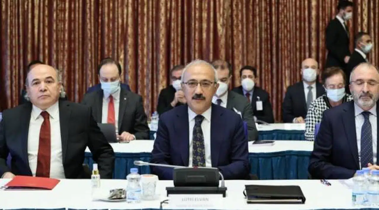 Lütfi Elvan iddiası: 'Herhalde bugün yarın ayrılacak'