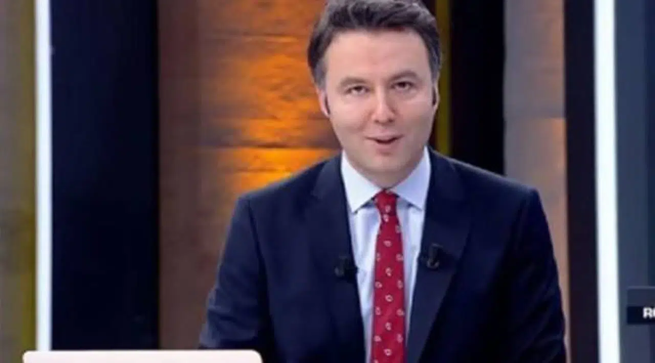 Sunucu Mehmet Akif Ersoy trafik kazası geçirdi