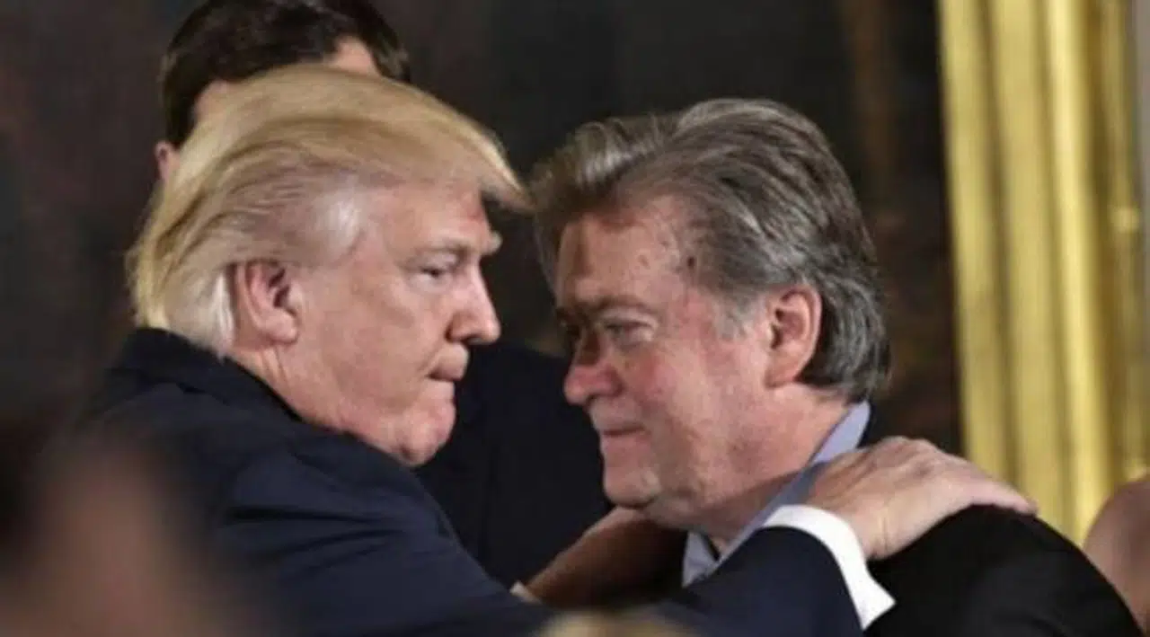 Trump'ın danışmanı FBI'a teslim oldu