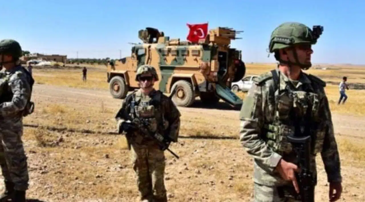 56 asker TSK'dan ihraç edildi