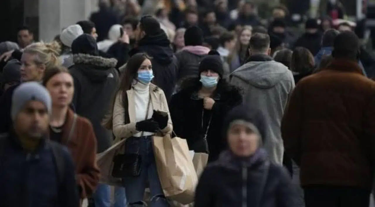 Bakan Koca: Omicron varyantı ülkemizde de yayılmaya başladı