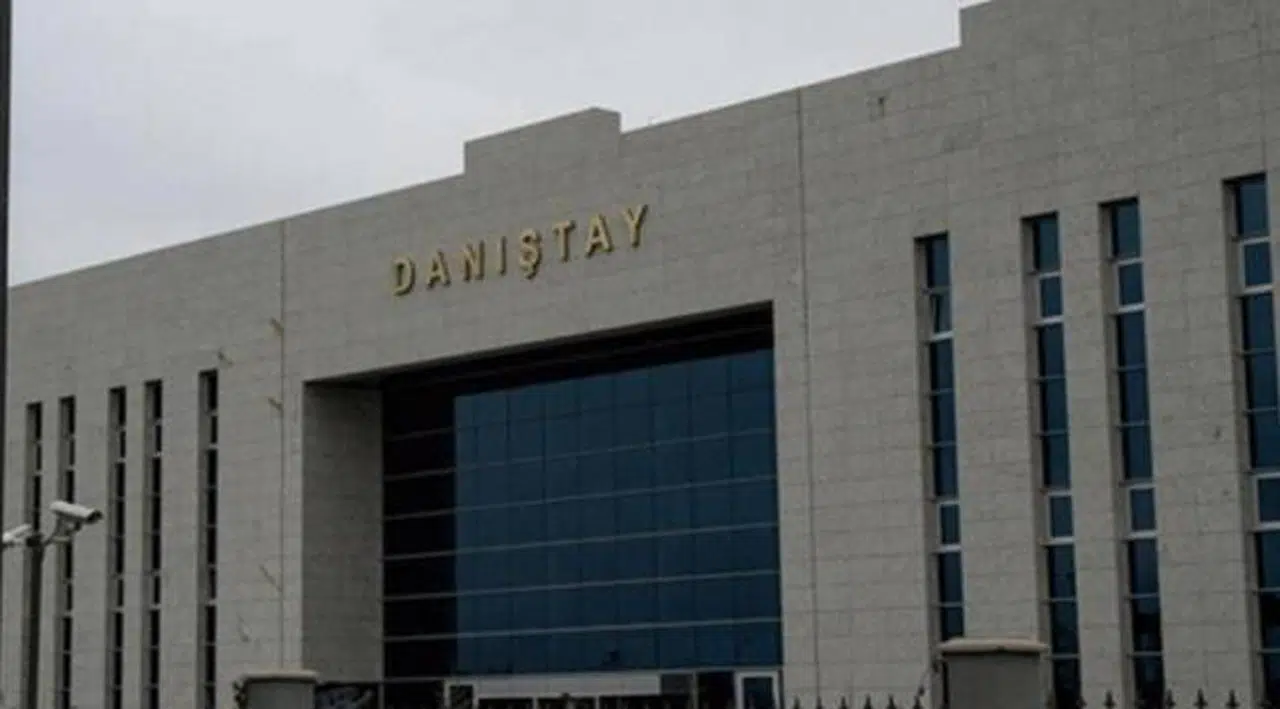 Danıştay, sendika iş kollarına getirilen yüzde 1 üye sayısı şartını durdurdu