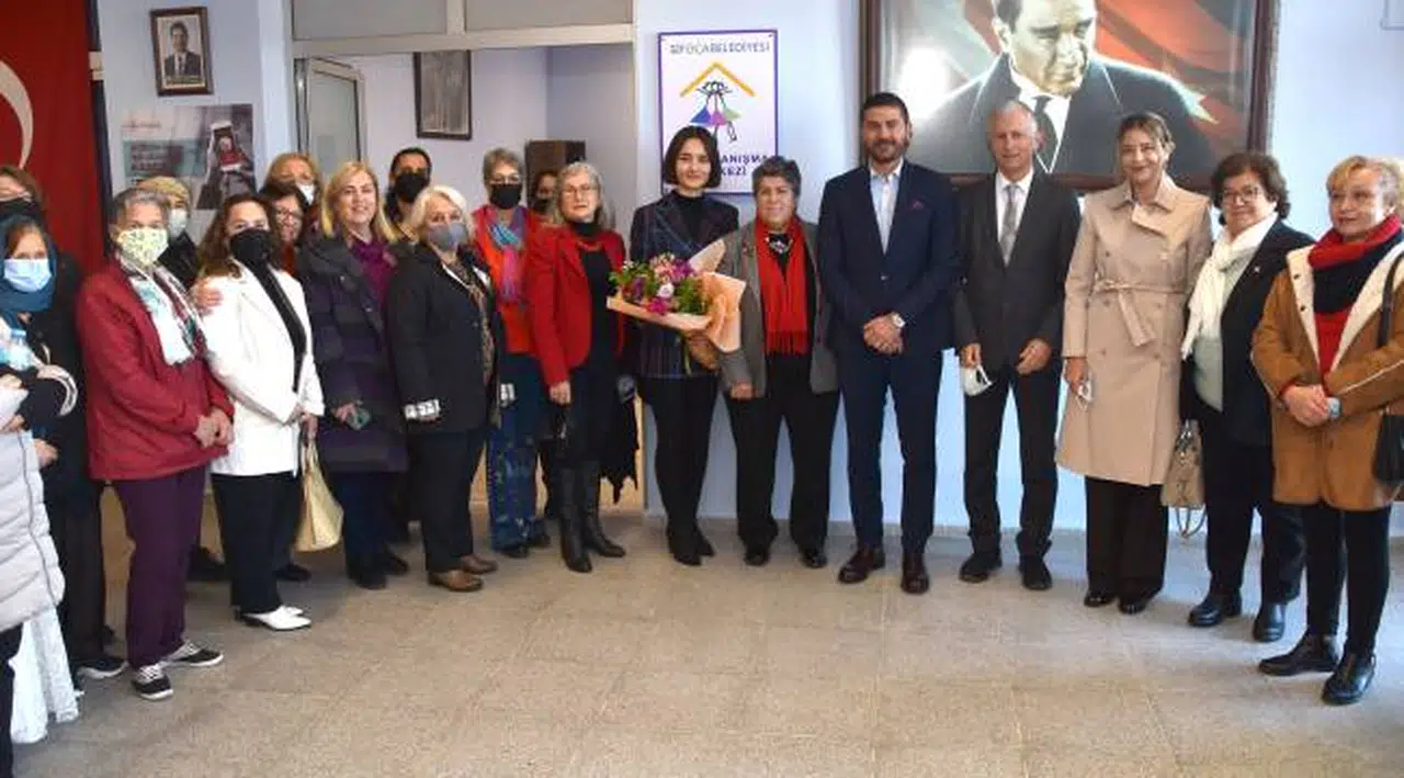 FOÇA BELEDİYESİ KADIN DANIŞMA MERKEZİNİN AÇILIŞI YAPILDI