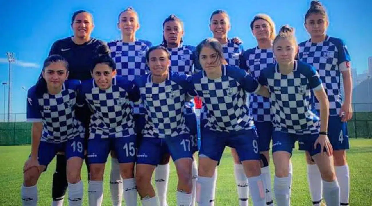 Kadın Futbol Takımı  Konak’a 3 puanla döndü