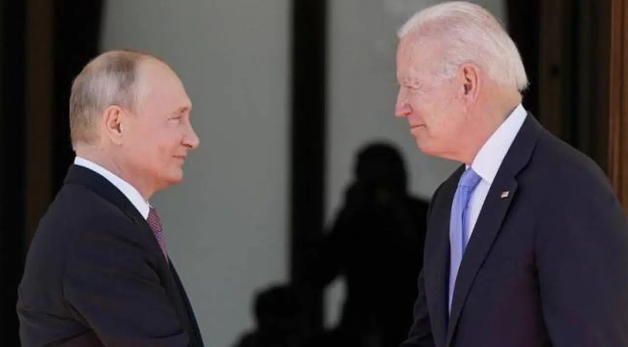 Kremlin: ‘Biden, Rusya’yı finansal izolasyonla tehdit etti’