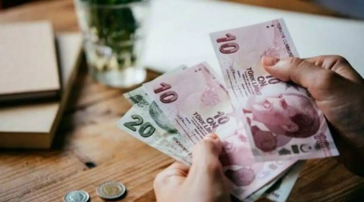 Memur maaşlarına zam yapıldı, oran belli oldu