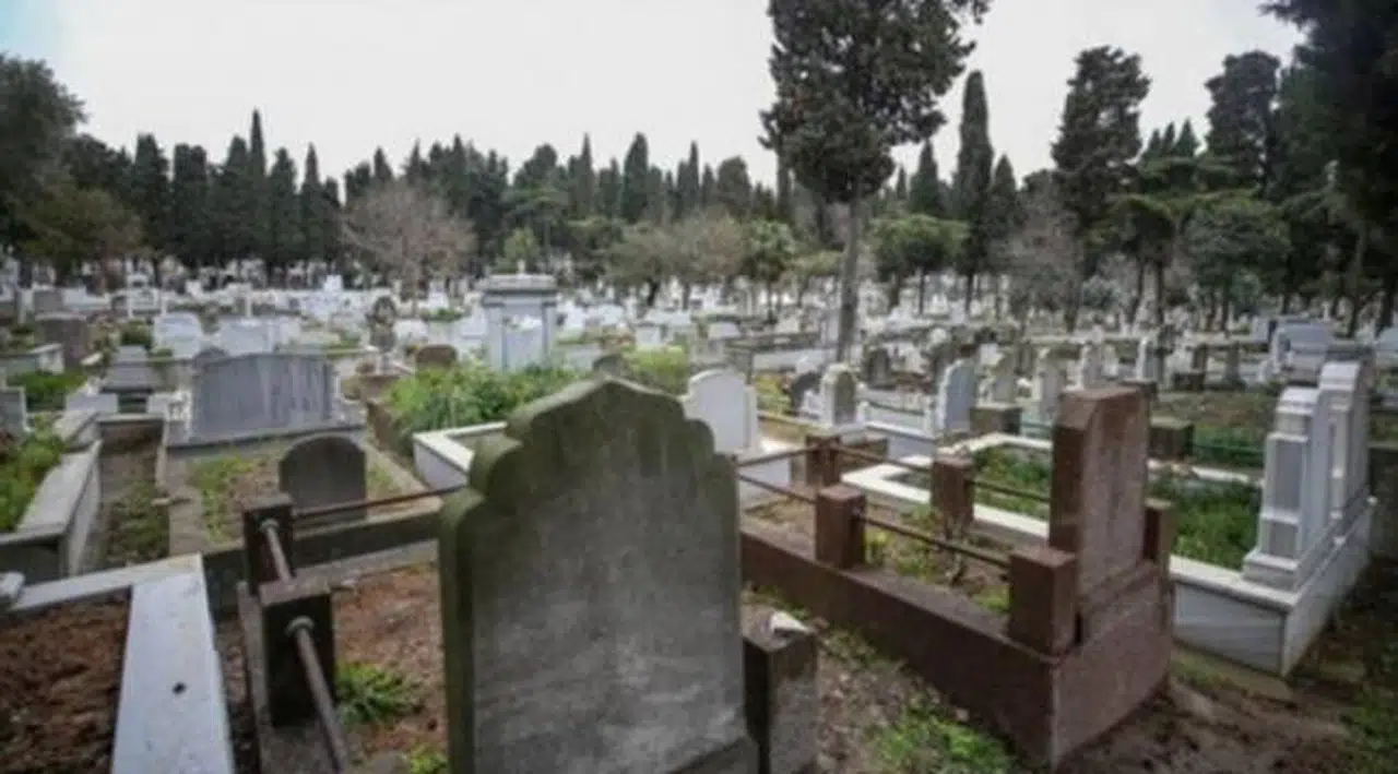 Mezar fiyatlarına zam