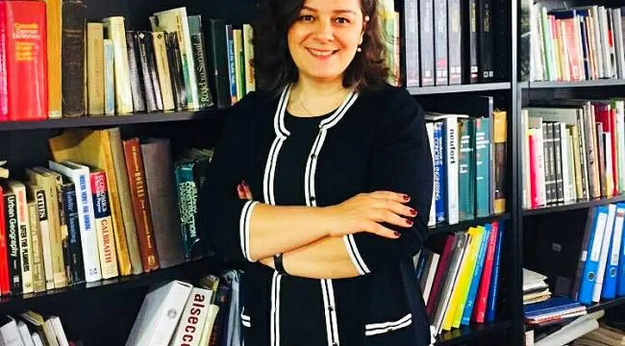 Seda Gök, Altın Kalem’i İzmir’e getirdi