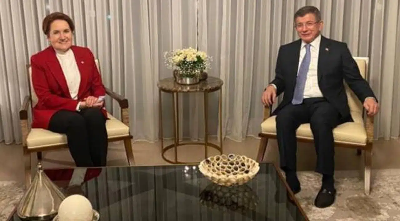 Akşener, Davutoğlu'nu ziyaret etti