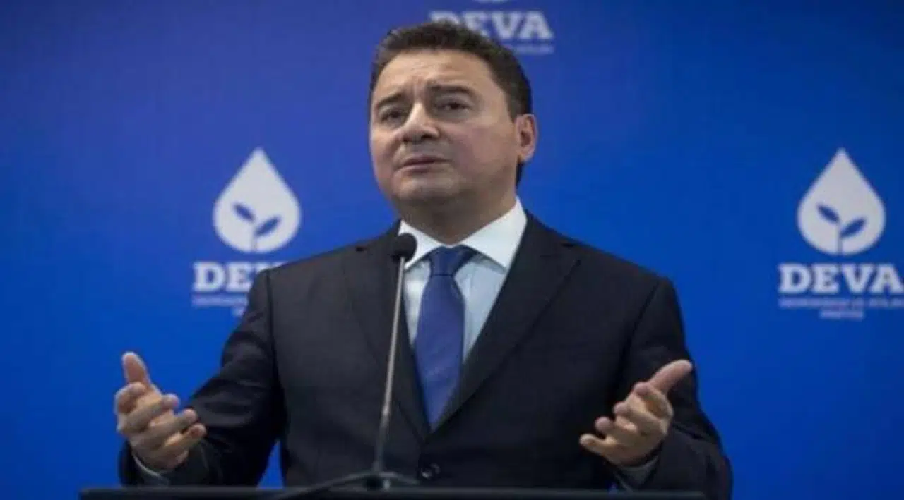 Babacan: Şarkı sözlerini çarpıtan zihniyet bu ülkeye sadece kötülük yapmaktadır