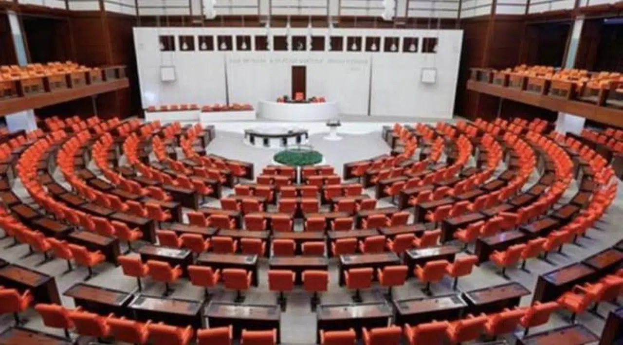Bakan Yardımcısı Zaman, 'kur korumalı mevduat'ı Meclis'te anlattı: Dua edin tutsun