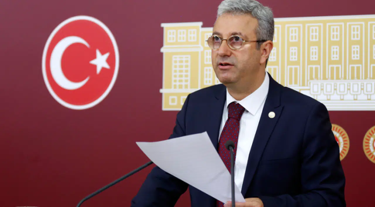 CHP’Lİ ANTMEN ‘TÜRKİYE AKP DÖNEMİNDE GAZETECİ HAPİSHANESİ OLDU’
