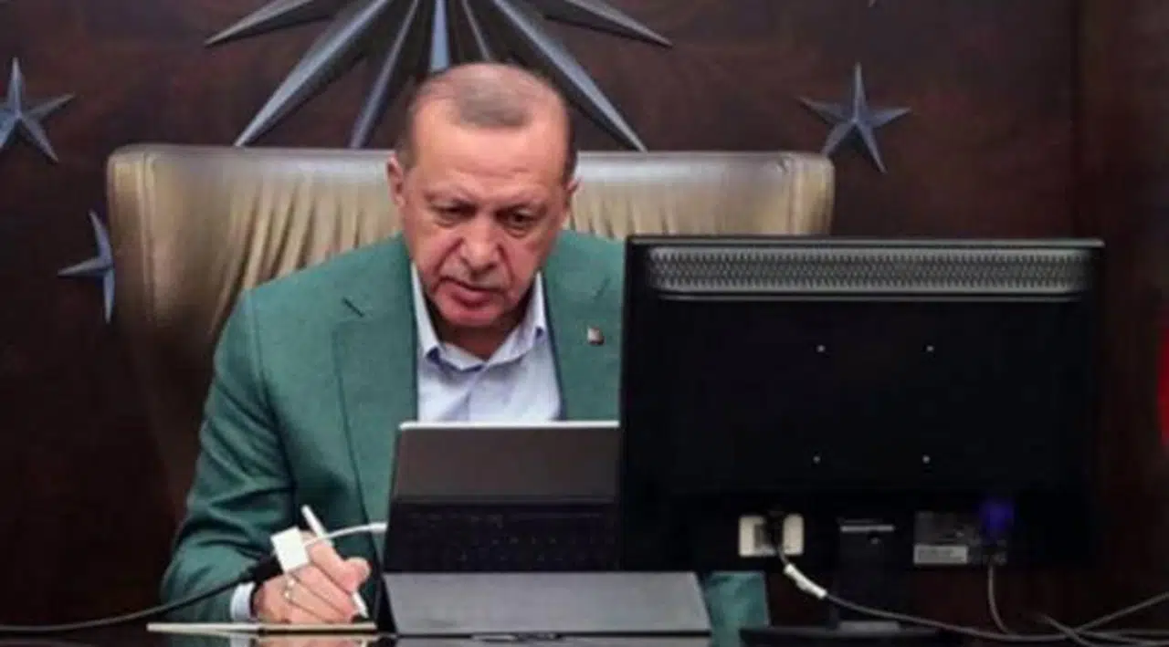 Erdoğan'a 20 Aralık sonrası yapılan seçim anketi sonucu sunuldu