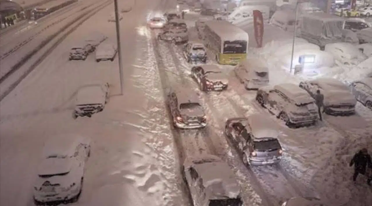 Meteoroloji saat verdi: Marmara için yeniden kar uyarısı!