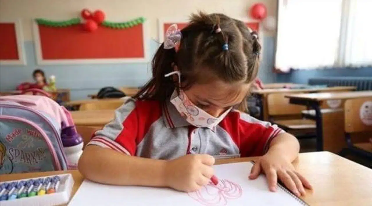 Milli Eğitim Bakanı Özer'den yüz yüze eğitim açıklaması