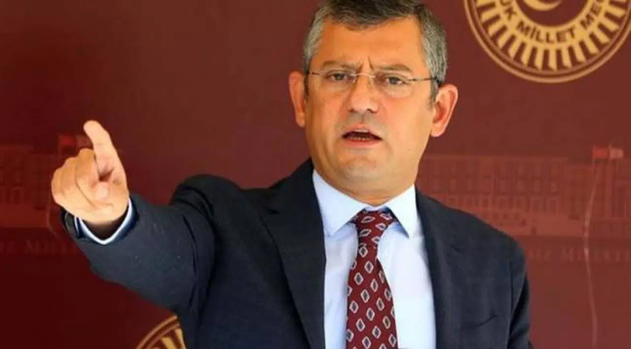 Özgür Özel'den tarikat ve cemaat hattı: Bana ulaşın, hallederiz!