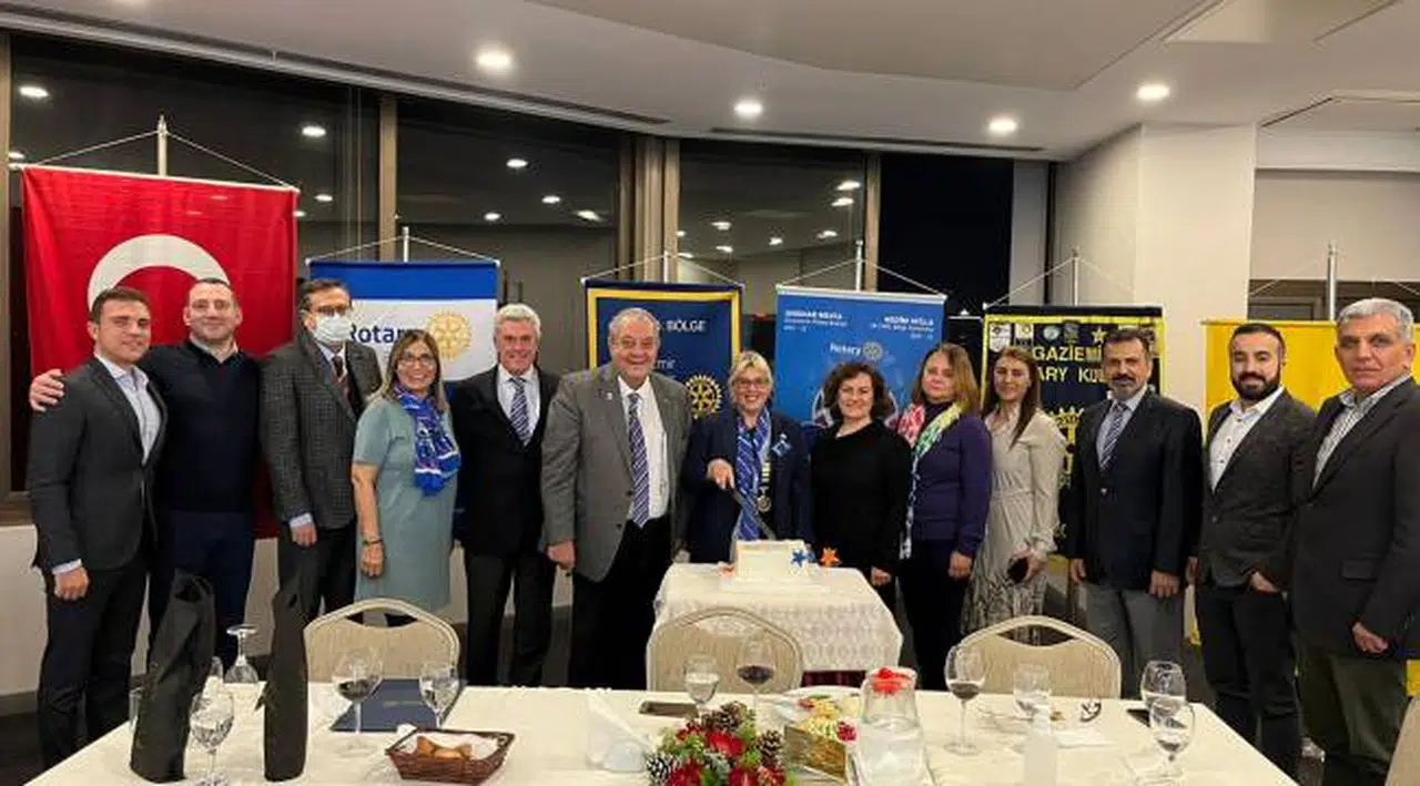 ROTARY’DEN TOPLUM BİRLİĞİ OKULLLARINA YÖNELİK EĞİTİM SEMİNERLERİ