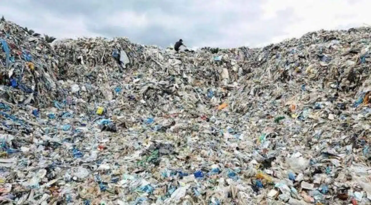 Adana Avrupa'nın plastik çöplüğü oldu: 'Topraktaki kanserojen miktarı normalin 400 bin katı'