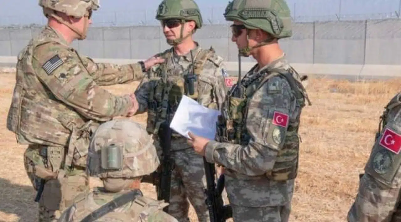 AKP Grup Başkanvekili Mahir Ünal: 'Amerika’nın Suriye’de ne işi var?’
