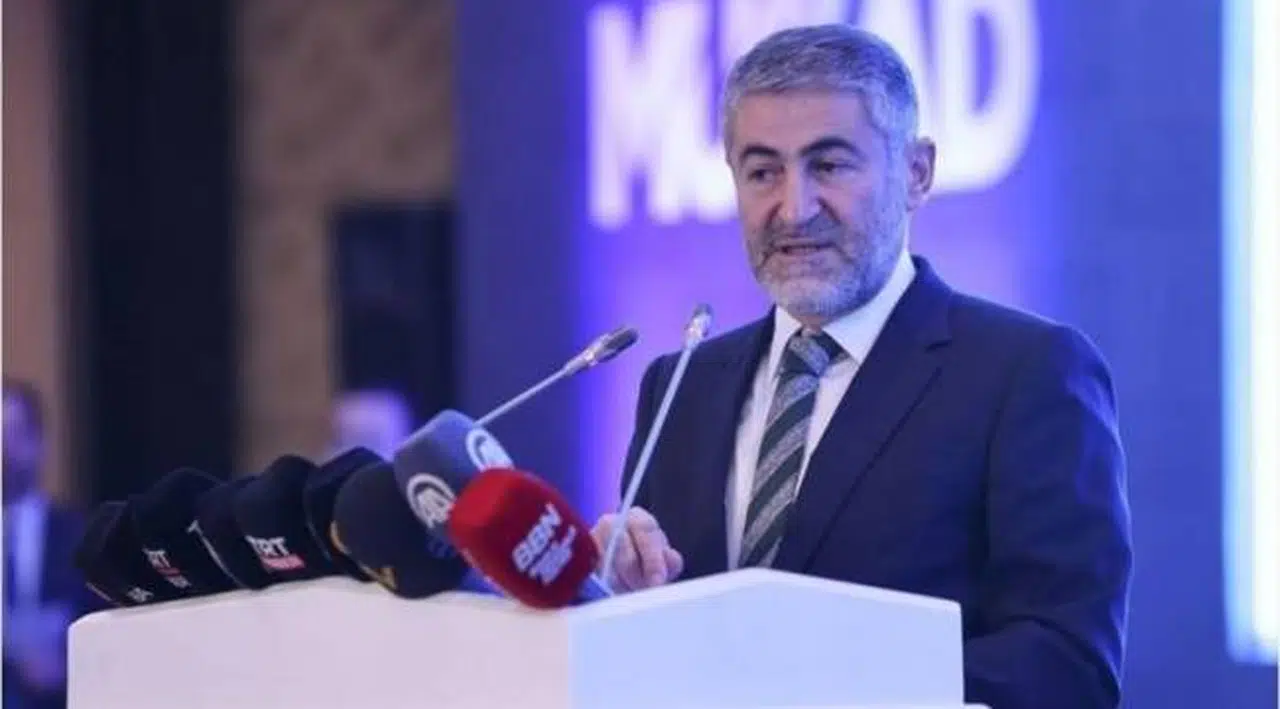 Bakan Nebati 'yeni' modeli açıkladı: Bankalar, kuyumcular fiziki altın teslim noktaları olacak