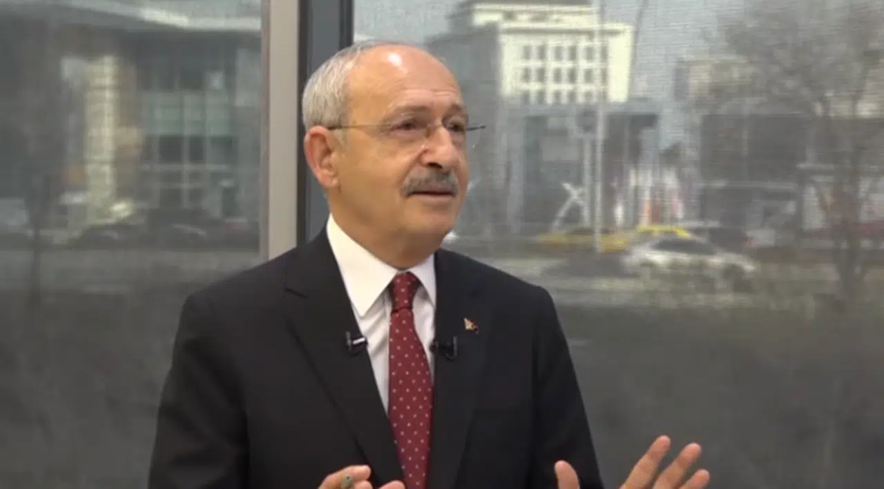 Canlı yayına damga vuran an! Kılıçdaroğlu böyle seslendi: 'Kardeşim asgari ücret orada kaç para?'