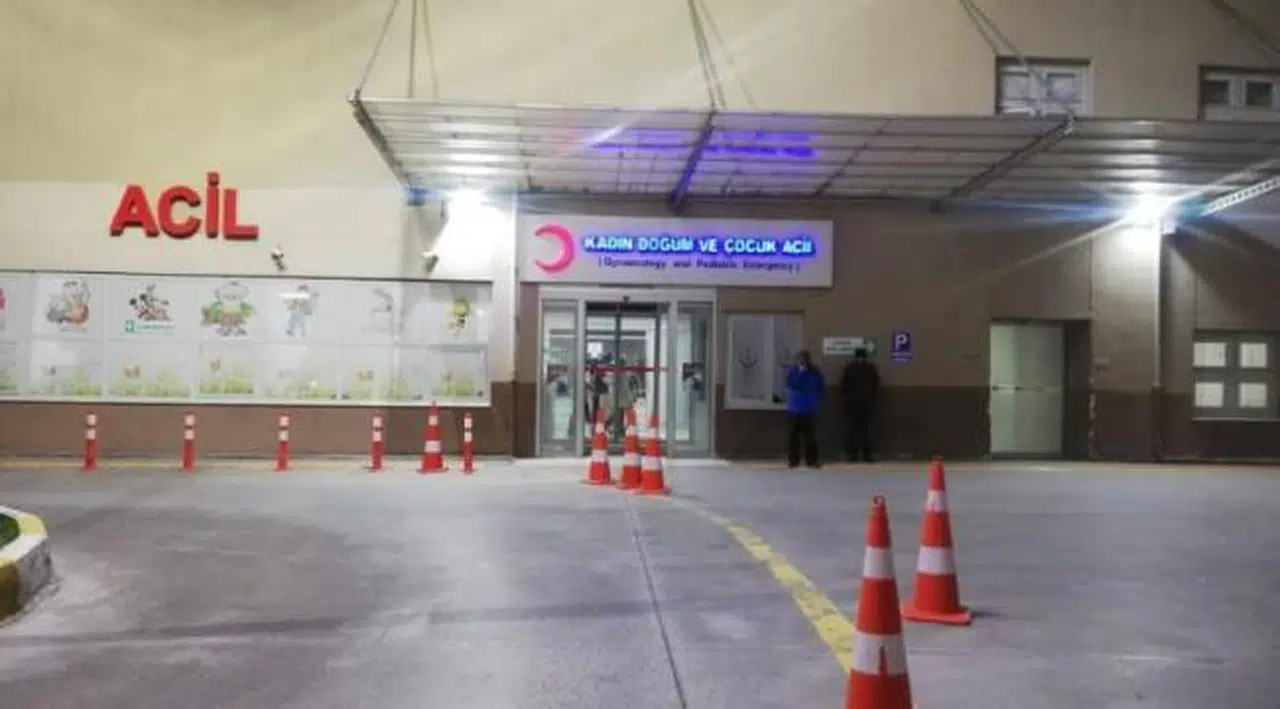 İzmir’de silahlı saldırıya uğrayan müzisyen yaşamını yitirdi