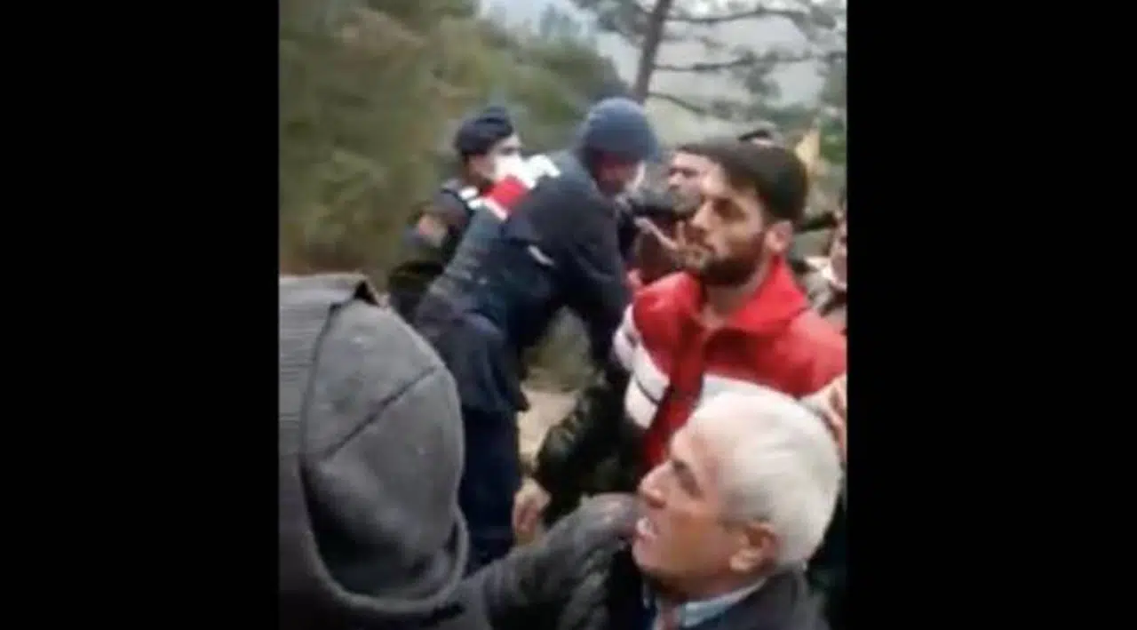 Mermer ocağına karşı çıkan köylülere biber gazıyla müdahale