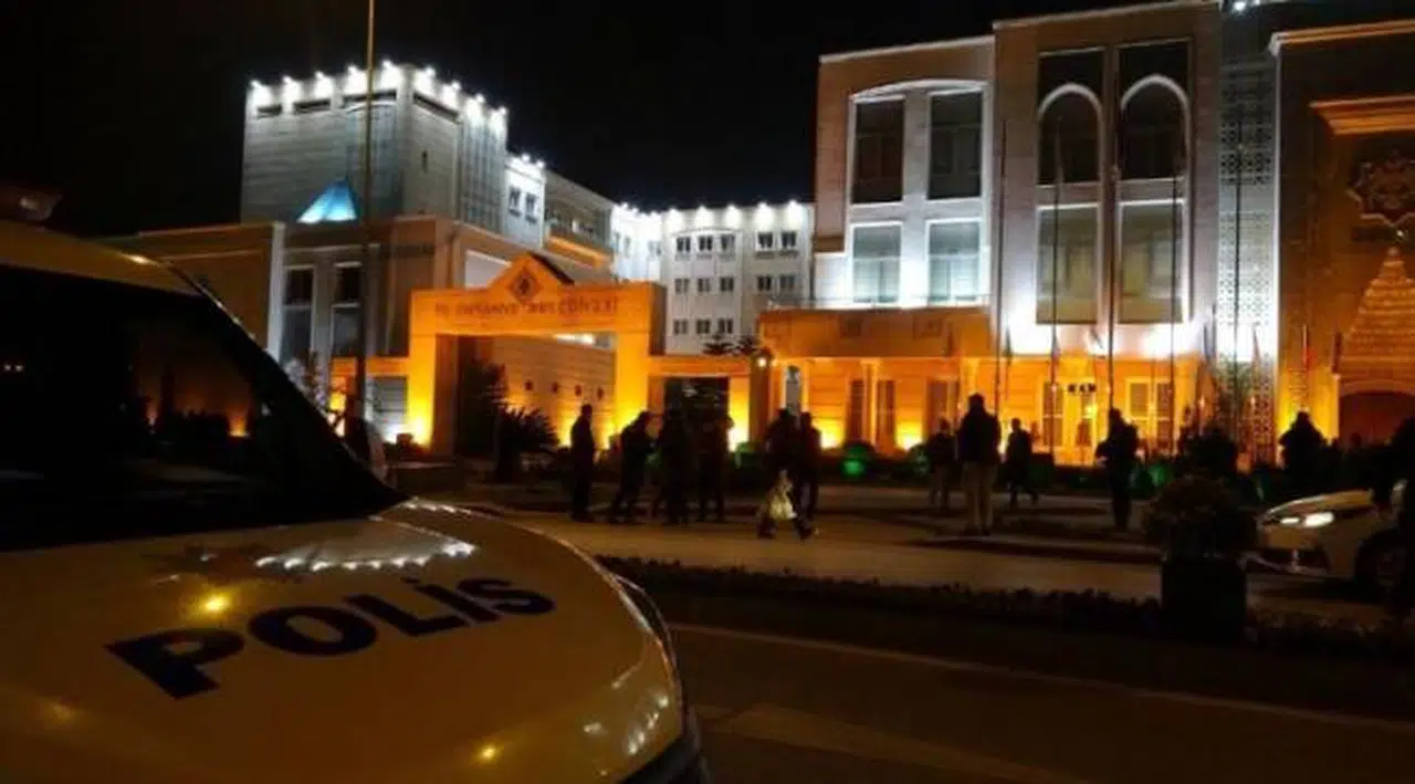 Osmaniye Belediyesi'ne silahlı saldırı