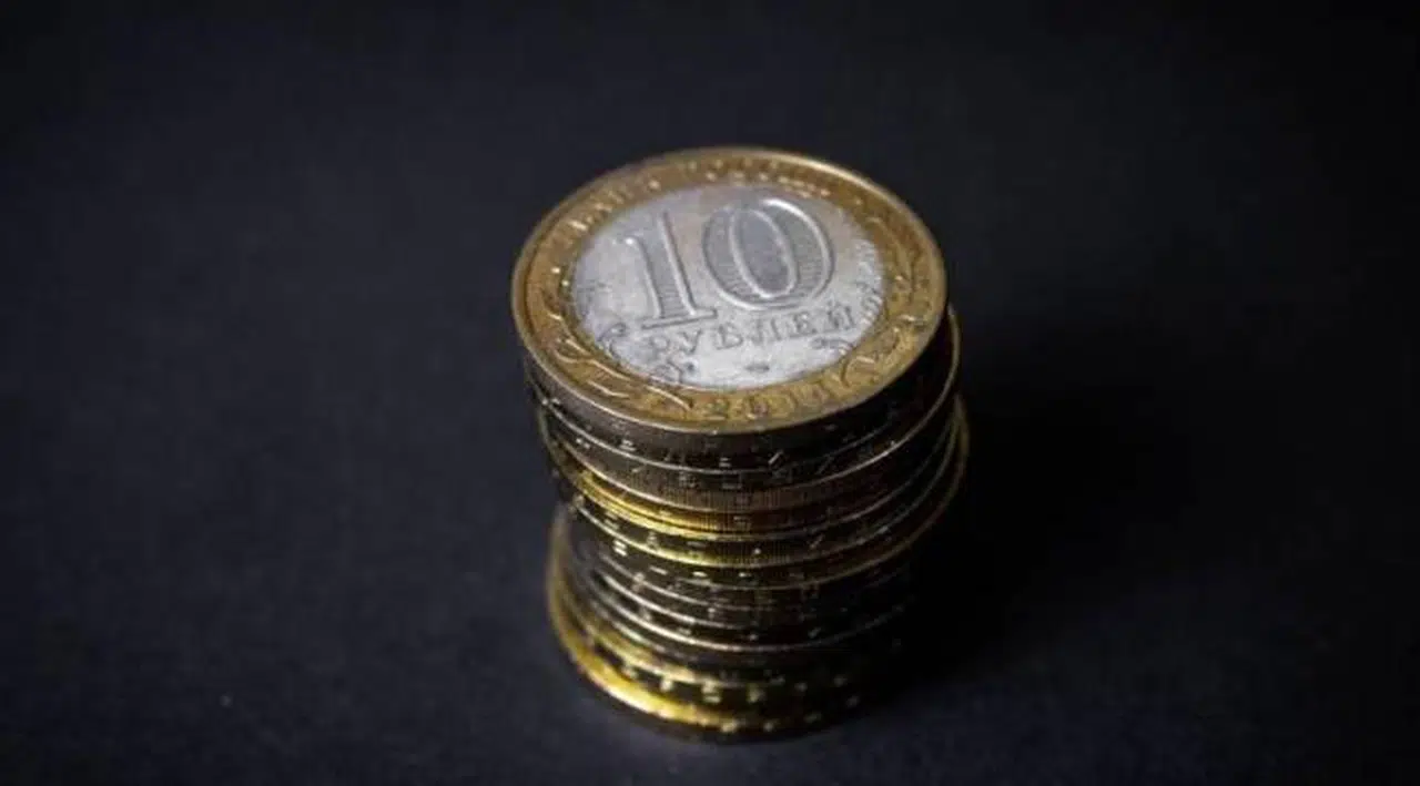 Ruble'nin tarihi değer kaybı sürüyor