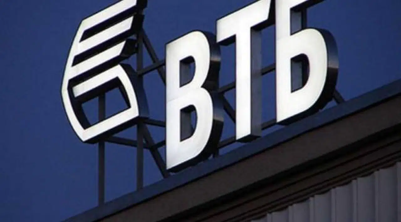 Rus bankasından dolar ve avro talebi