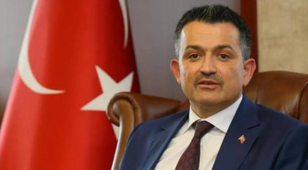 Tarım ve Orman Bakanı Pakdemirli Covid-19'a yakalandı