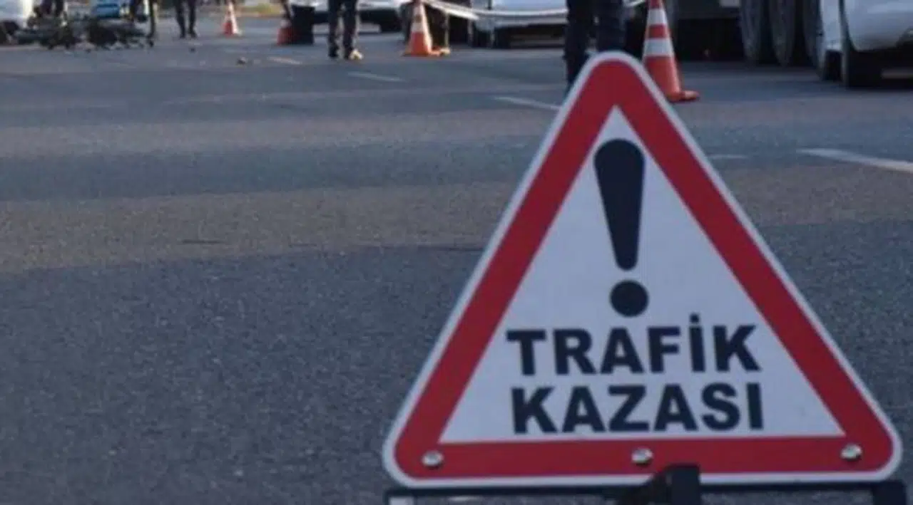 Yolcu otobüsü kaza yaptı